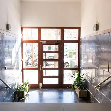 F & B Collection - Flat For 3 * Thessaloniki